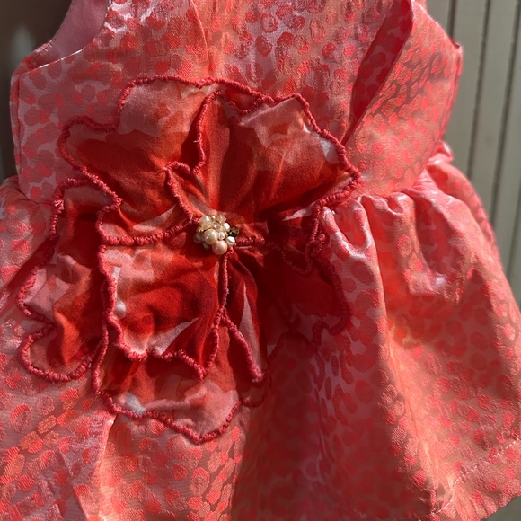 Pink Sleeveless Baby Dress with Hand-Stitched Flower & Bead Detail 🌸 - Picture 2 of 6